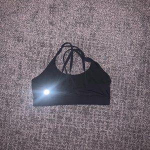 Black Lululemon Energy Sports Bra/ Size 6